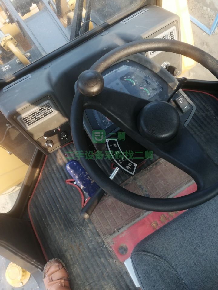河北出售二手的長(zhǎng)臂柳工50Cn裝載機(jī)