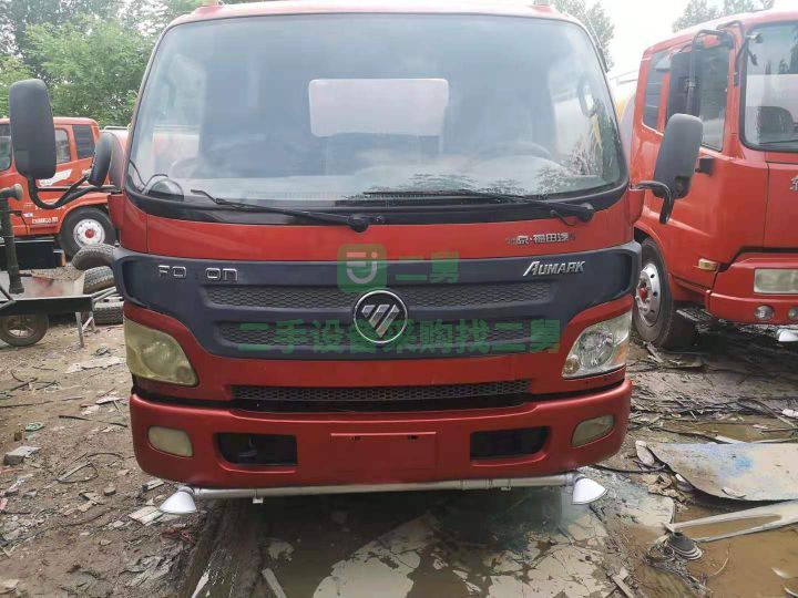 出售歐馬可117馬力五噸灑水車(chē)