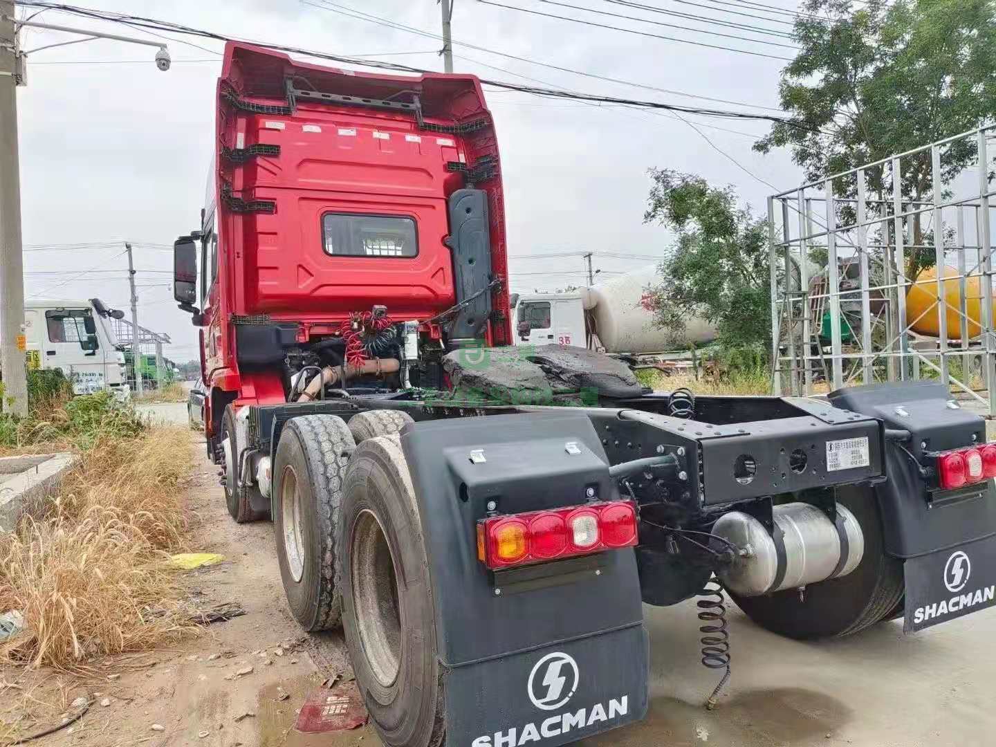 出售牽引車2019年7月德龍X3000MAX二代，550馬力濰柴發動機，帶審車強險1整年
