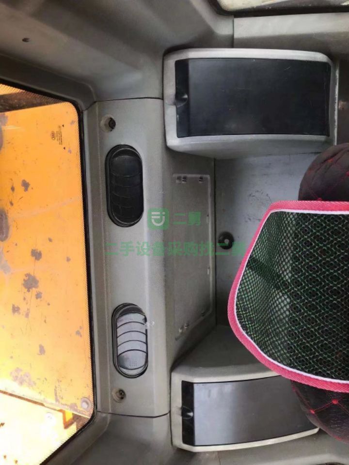 出售二手的三一365-9挖掘機(jī)一臺，車況性能無憂，動作飛速，大件完美