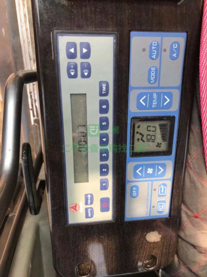 出售二手的三一365-9挖掘機(jī)一臺，車況性能無憂，動作飛速，大件完美