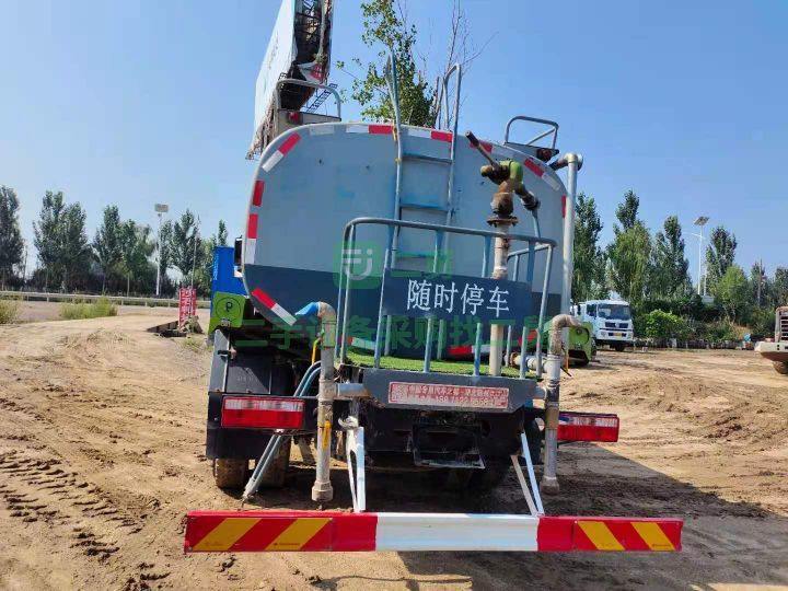 出售東風(fēng)多利卡D9/12方灑水車