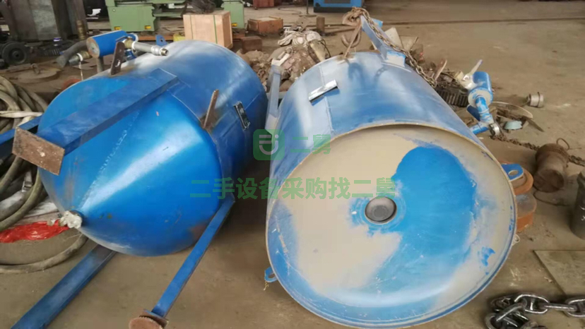 山東出售二手九成新的噴砂機