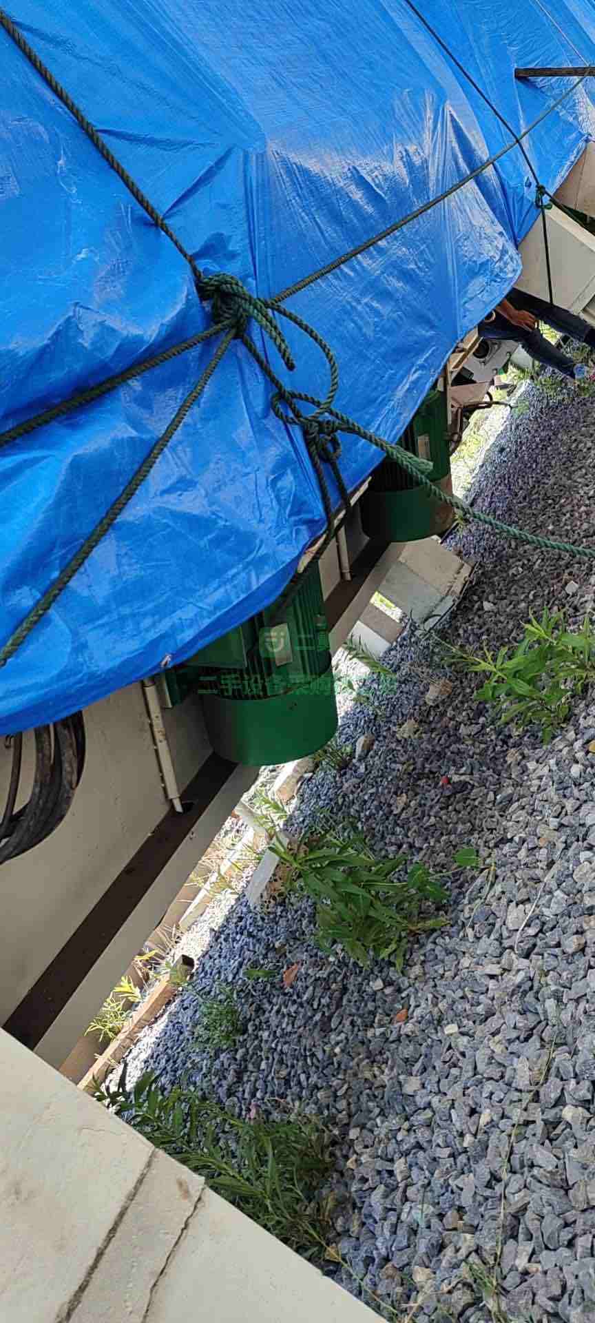 出售二手的圓門直經約2.13米，兩套拋丸機