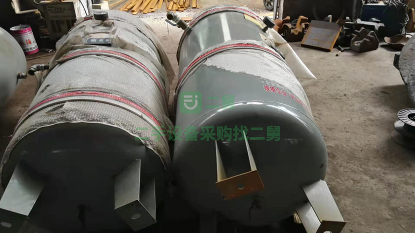 山東出售二手九成新的噴砂機