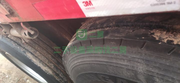 出售15年1月份途威290馬力9.6米前四后八高欄貨車，全保