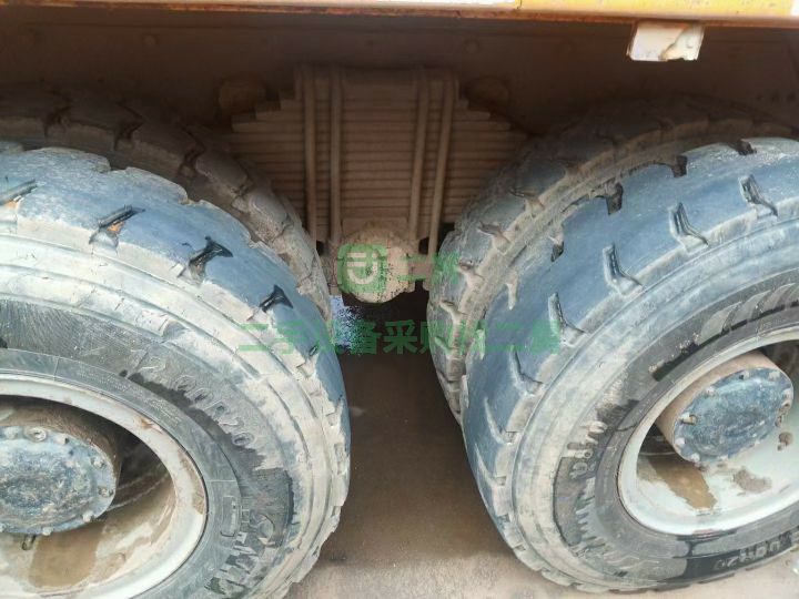 山西出售德龍后八輪380馬力5.8米工程自卸車