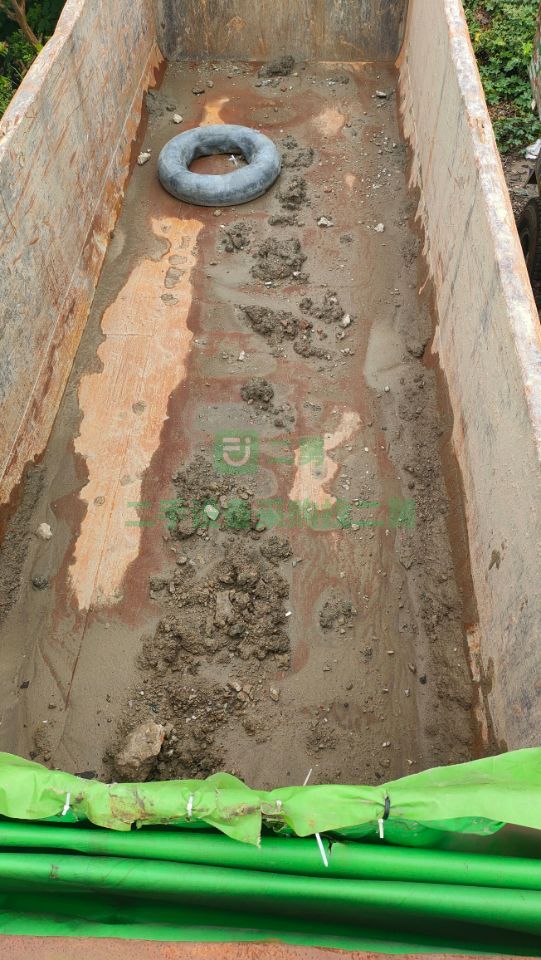 出售陜汽德龍新M3000礦山拉石頭專用土方車7.2長，1.5公告。