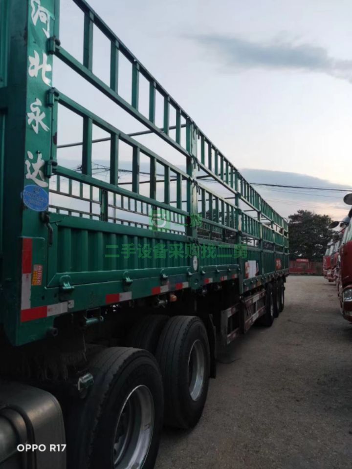 出售河北永達(dá)半掛車13米高低板下翻門