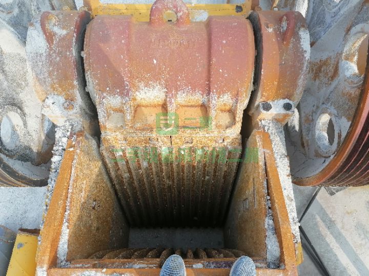 出售二手九成新的69鄂破機(jī)