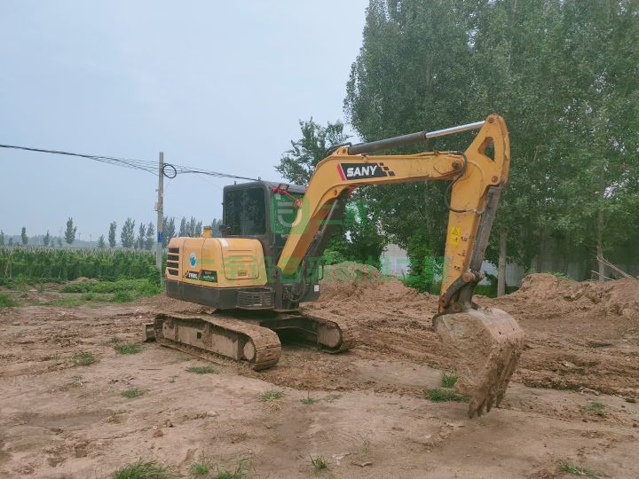 出售二手九成新的三一60挖掘機