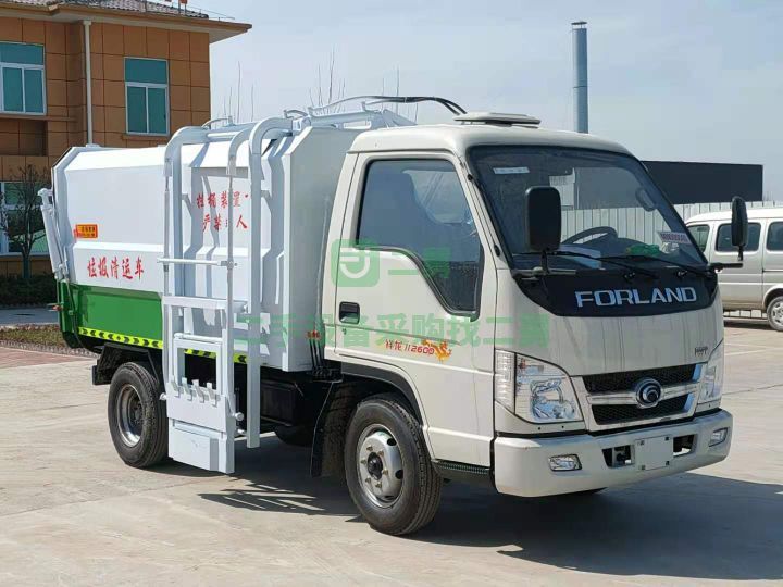 出售二手的國三福田K2掛桶垃圾車