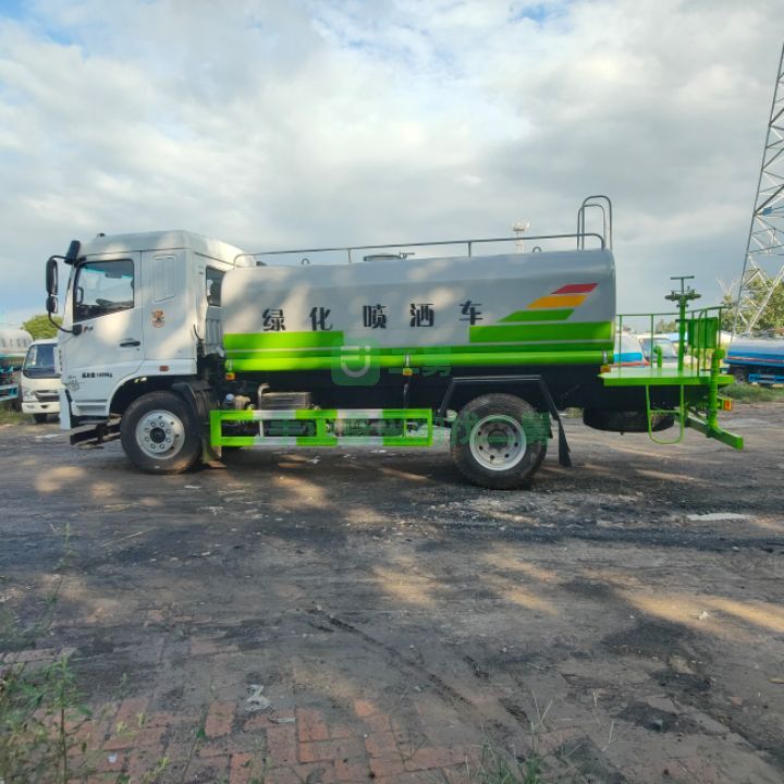 出售國六東風華神F5全新12立方灑水車