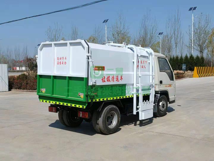 出售二手的國三福田K2掛桶垃圾車