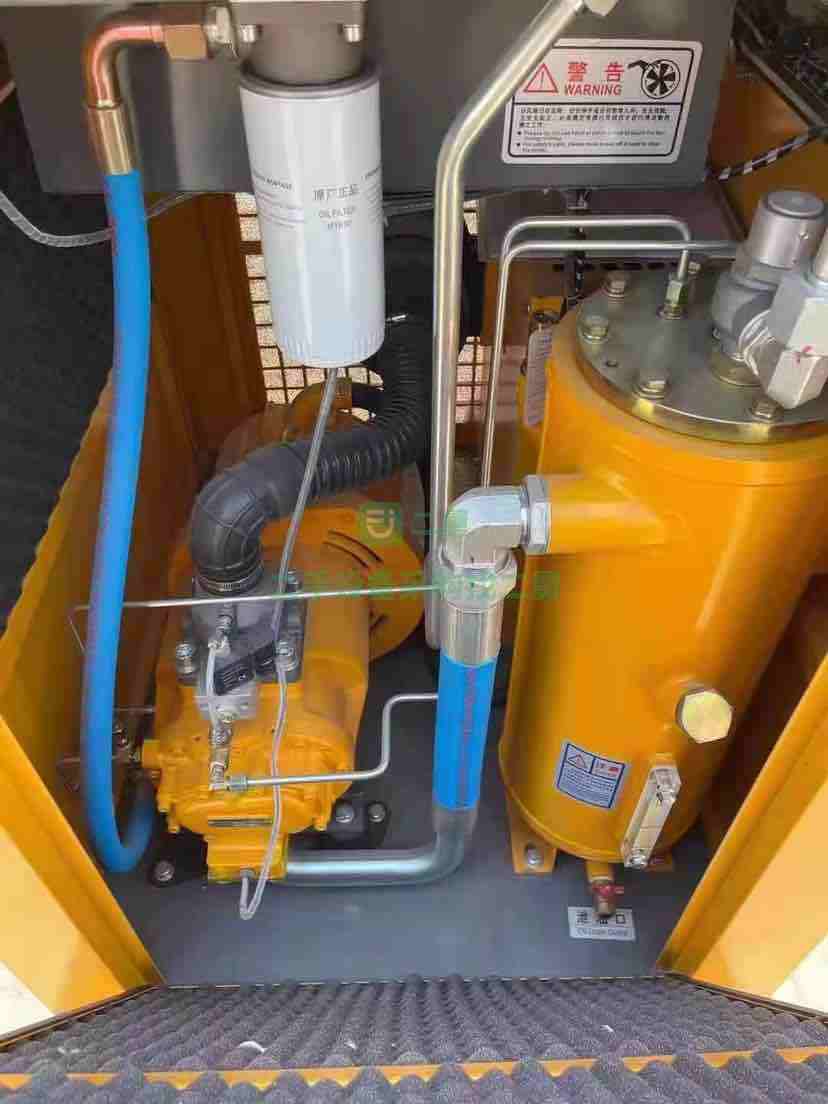 出售二手九成新的永磁變頻空壓機
