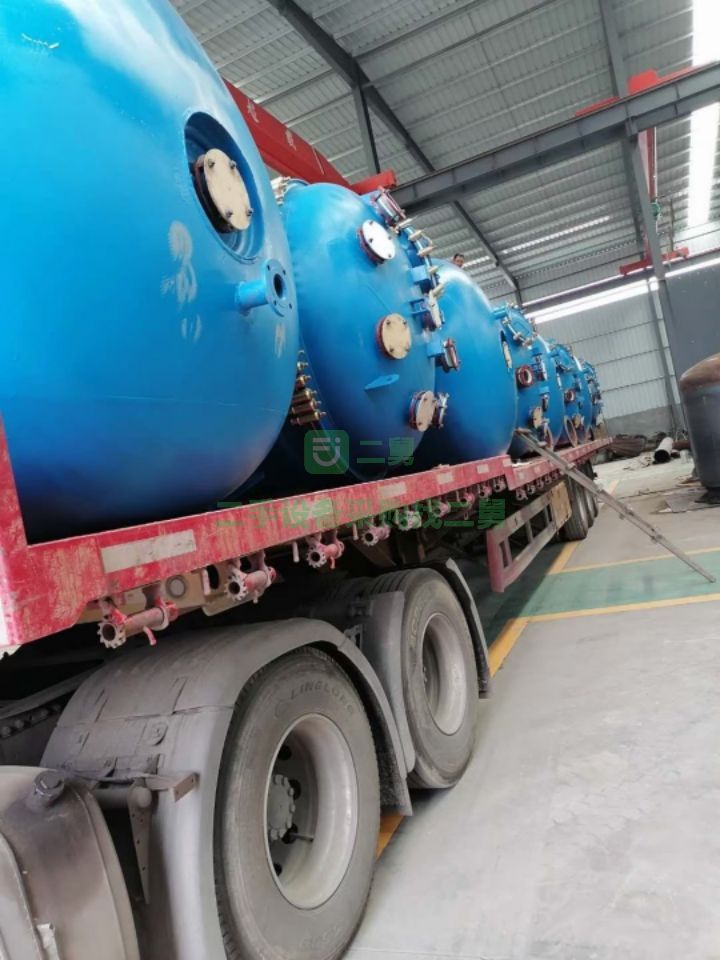 出售5000升未使用搪瓷攪拌釜，機械密封