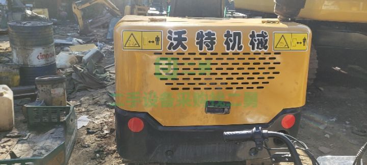 北京出售二手八成新的微挖20