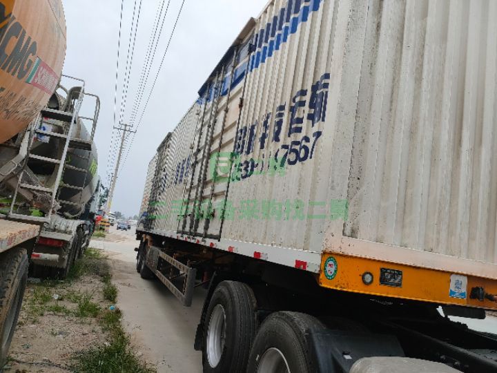 出售19年陜汽重卡德龍X3000牽引車550馬力雙驅(qū) 手續(xù)齊全