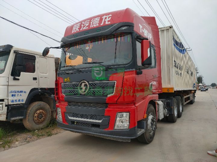 出售19年陜汽重卡德龍X3000牽引車550馬力雙驅(qū) 手續(xù)齊全