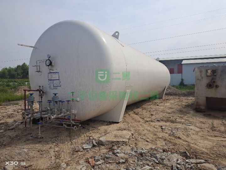 出售2020年10月出廠60立方LNG天然氣儲罐一臺。手續(xù)齊