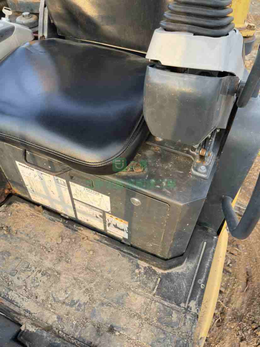 河北出售極品小松20-2挖掘機