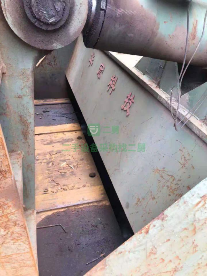 出售二手的江陰華宏630噸金屬壓塊機