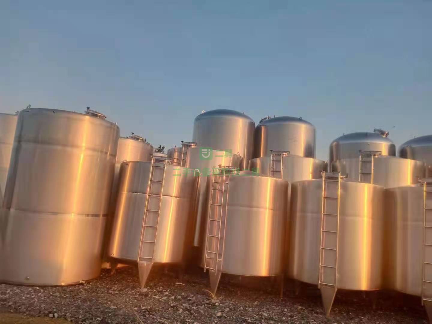 出售二手的100噸順博不銹鋼儲罐