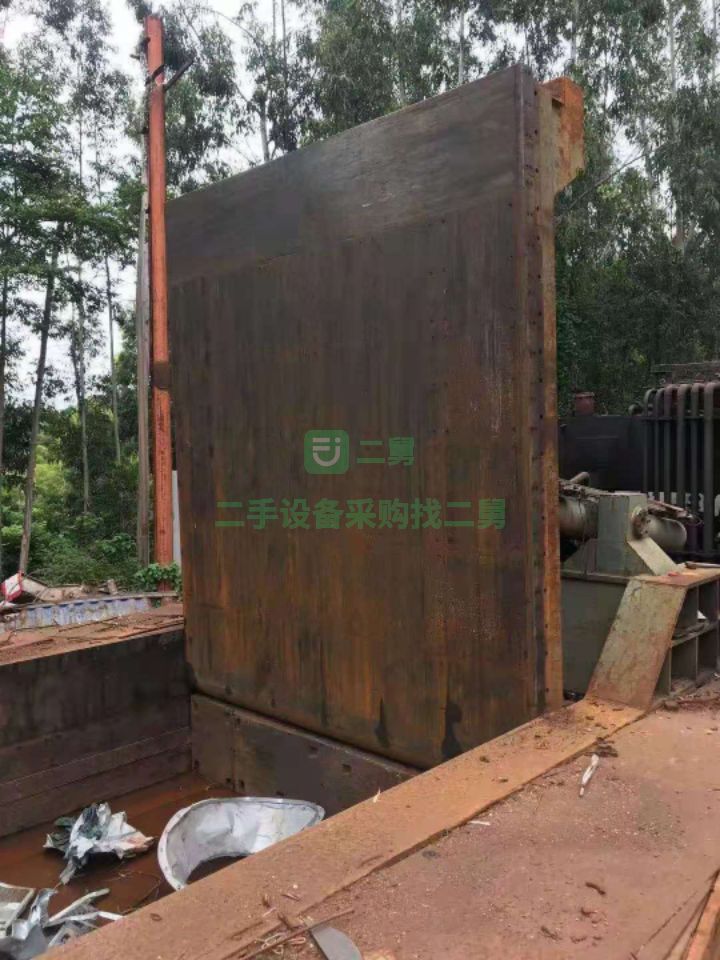 出售二手的江陰華宏630噸金屬壓塊機