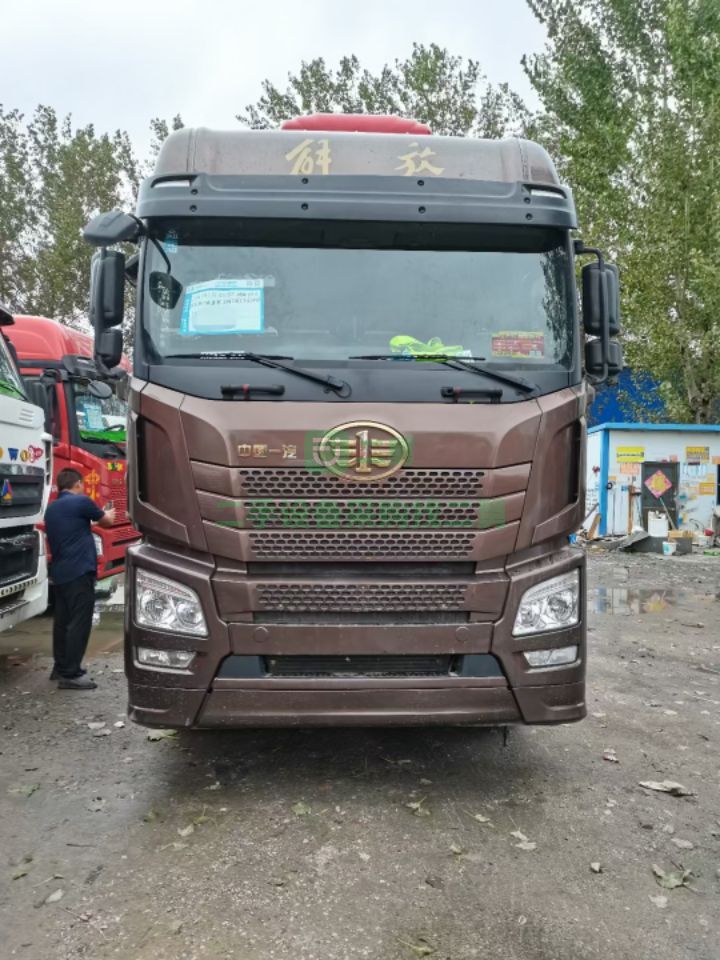 出售19年解放JH6帶液緩550馬力濰柴發動機牽引車，手續齊全可分期