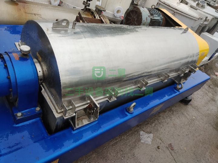 出售九成新250臥式螺旋卸料沉降離心機(jī)