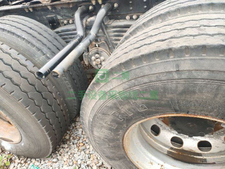 出售19年限高神器矮頂德龍M3000雙驅復合板牽引車可分期