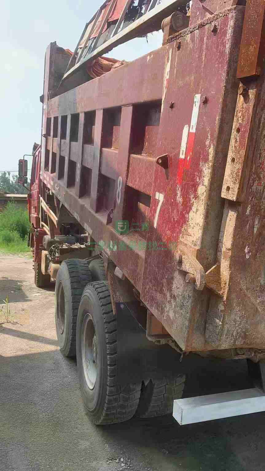 河北出售沒手續(xù)德隆后八輪，340馬力12速，純干活車工程車