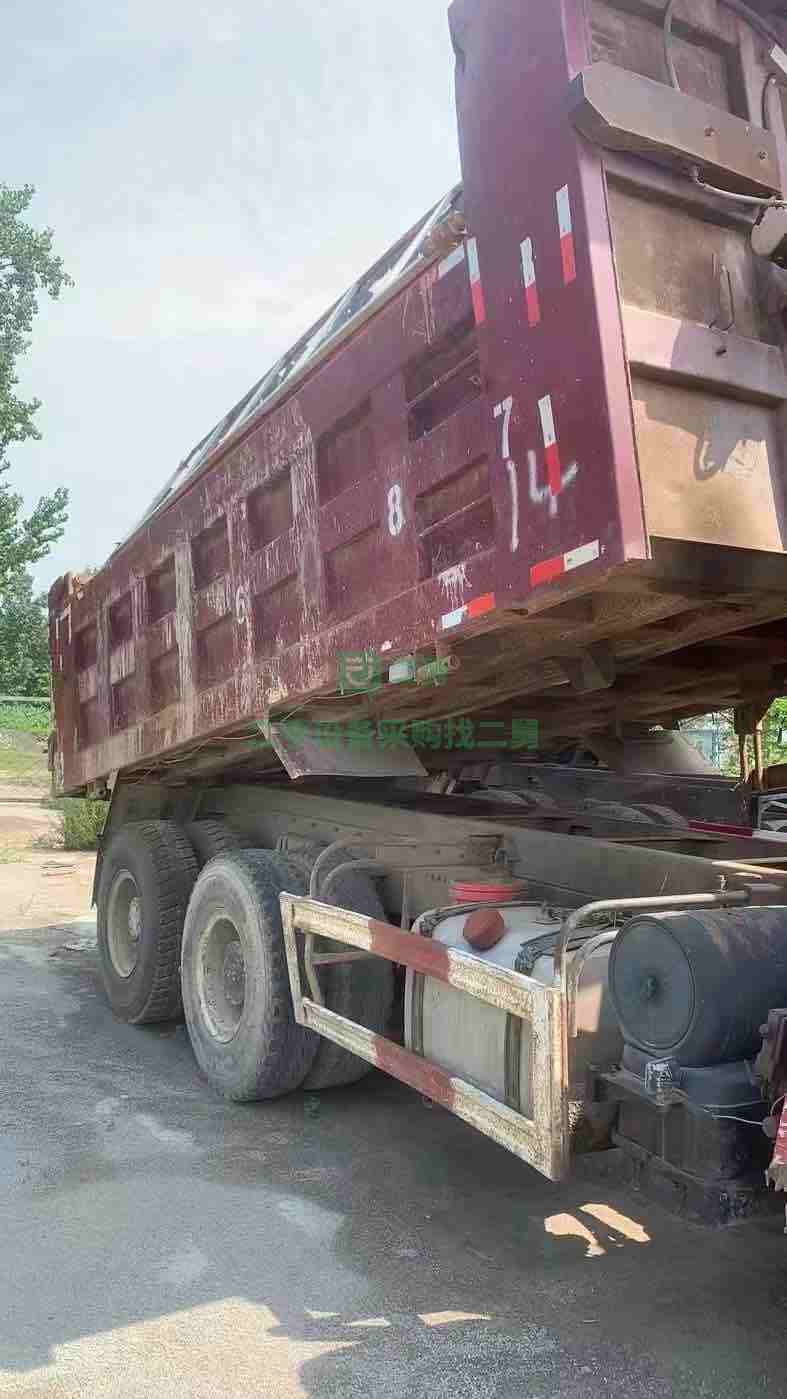 河北出售沒手續(xù)德隆后八輪，340馬力12速，純干活車工程車
