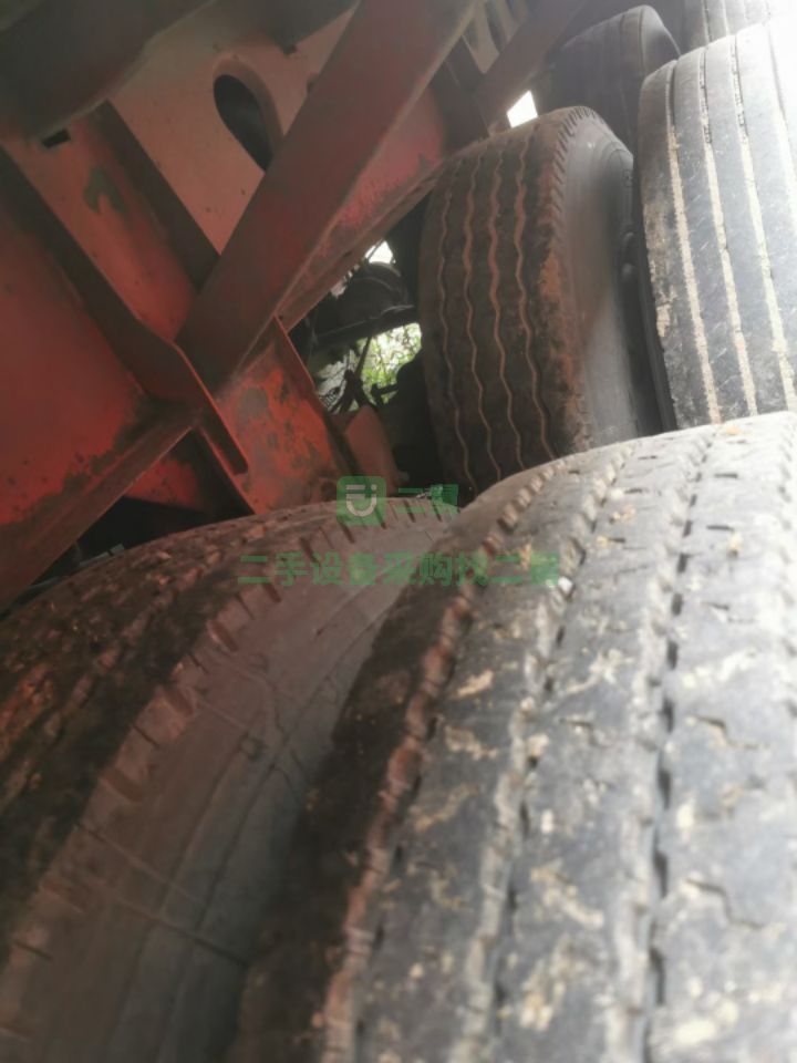 出售16年10月萬榮牌10.5米小掛，富華軸掛車