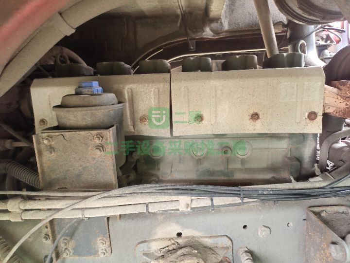 出售18年豪沃大箱8.6米  重汽發(fā)動機重汽變速箱自卸車