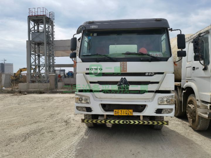 攪拌車