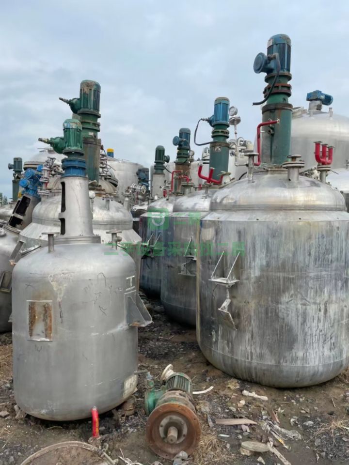 北京出售全不銹鋼外夾套反應釜，電機5.5kw