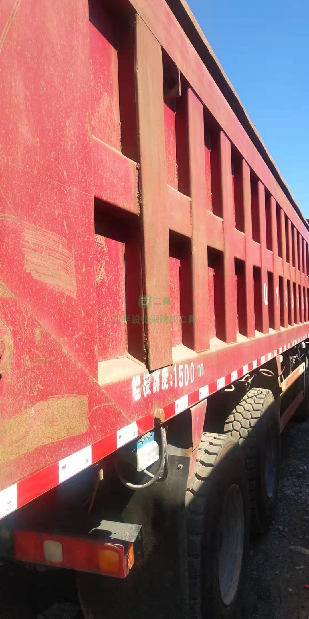 出售2018年4月上照的德龍X3000自卸車大箱8米2