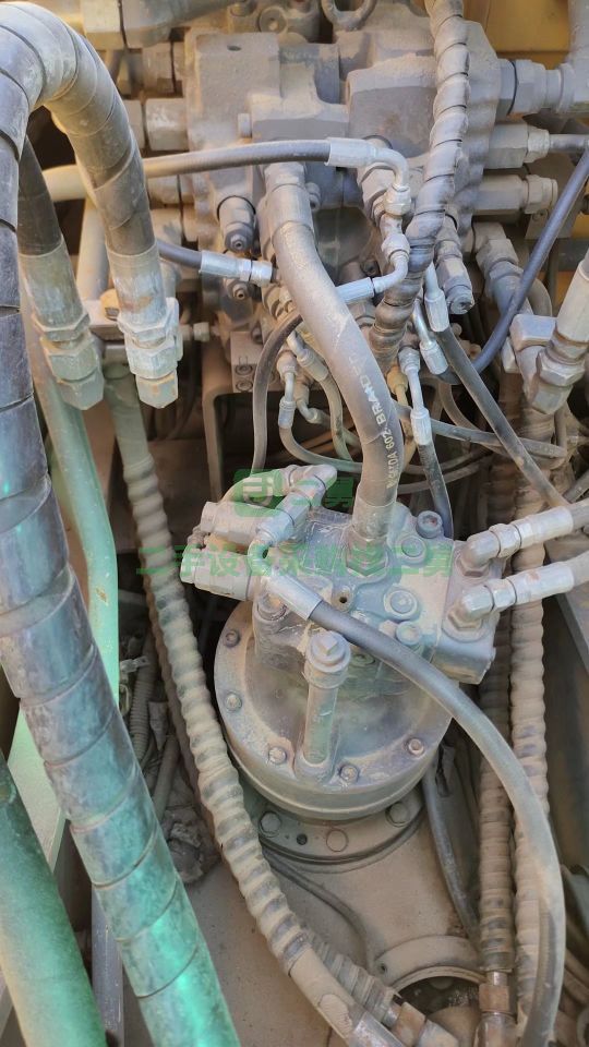 出售二手的沃爾沃140挖掘機，原車條板