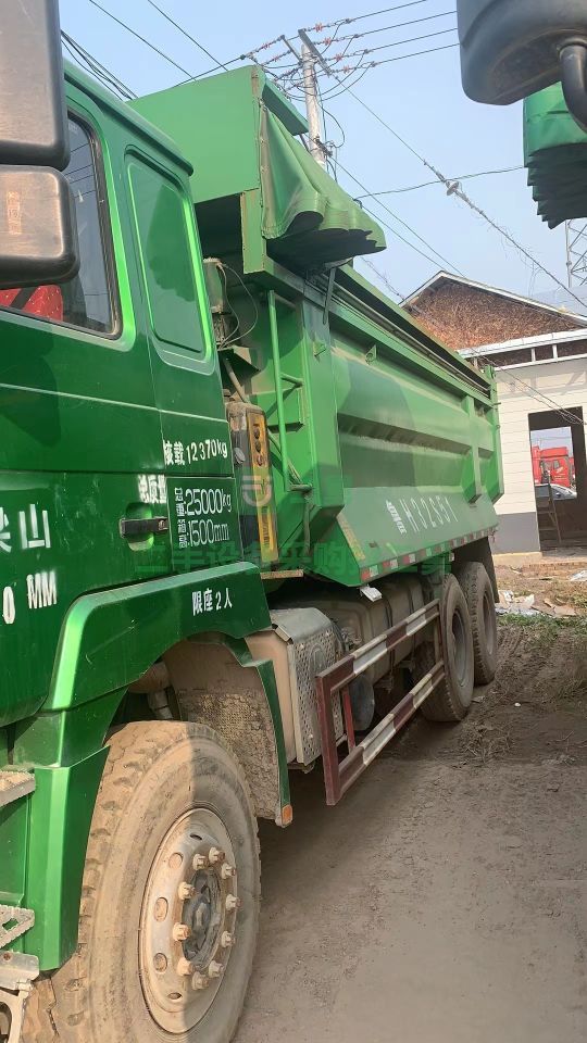出售19年的6米.2大箱自卸車價(jià)格便宜