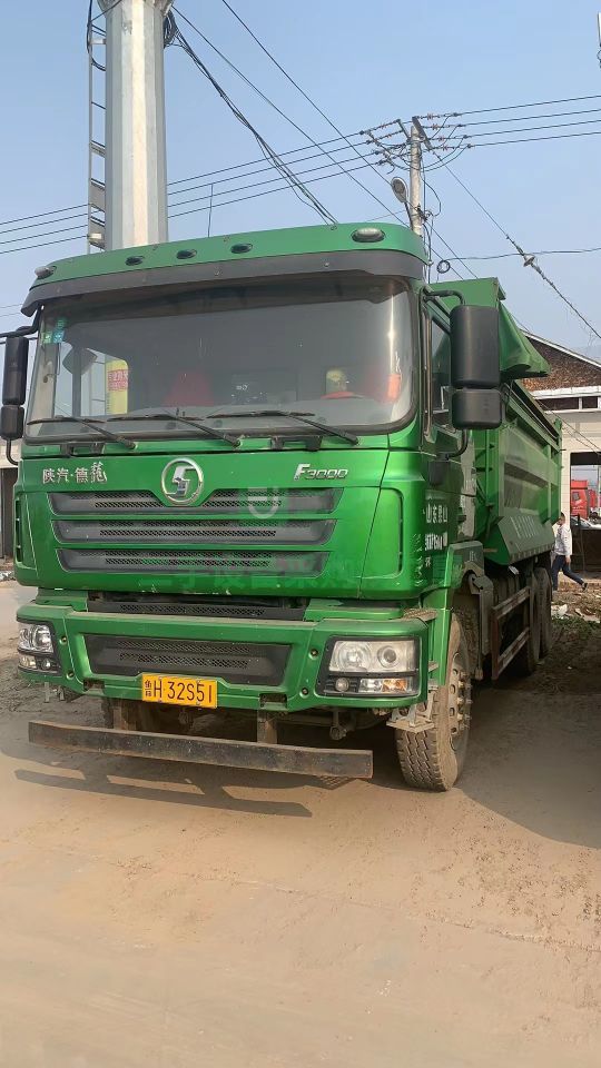 出售19年的6米.2大箱自卸車價(jià)格便宜