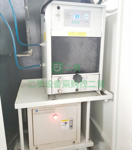 出售二手南京炳德850立式CNC加工中心