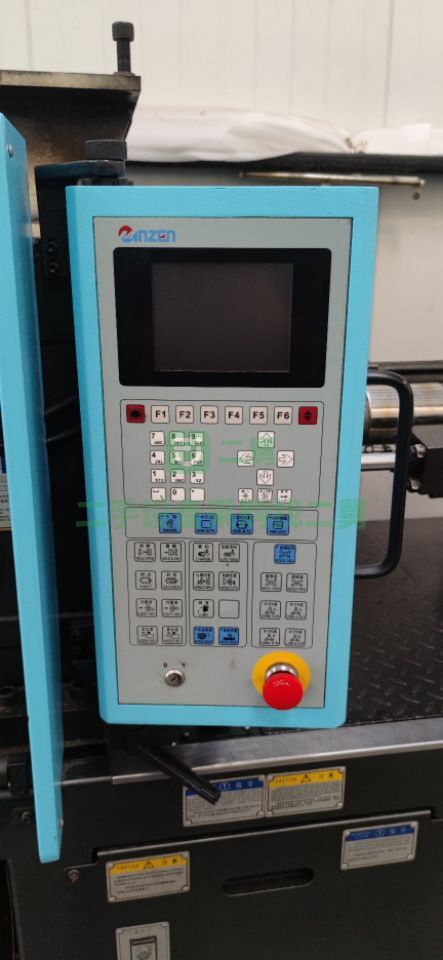 出售明震注塑機100噸原裝伺服