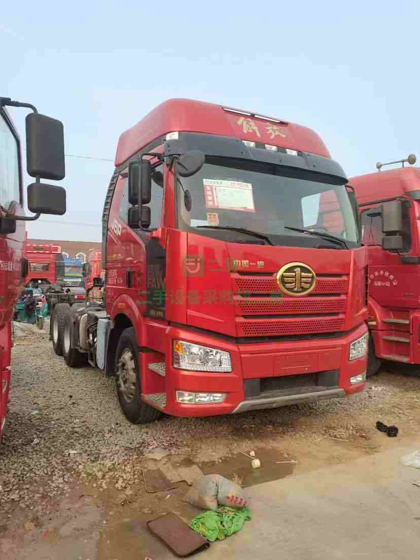出售19年解放J6P領航版460馬力牽引車，手續齊全包提檔過戶，可分期