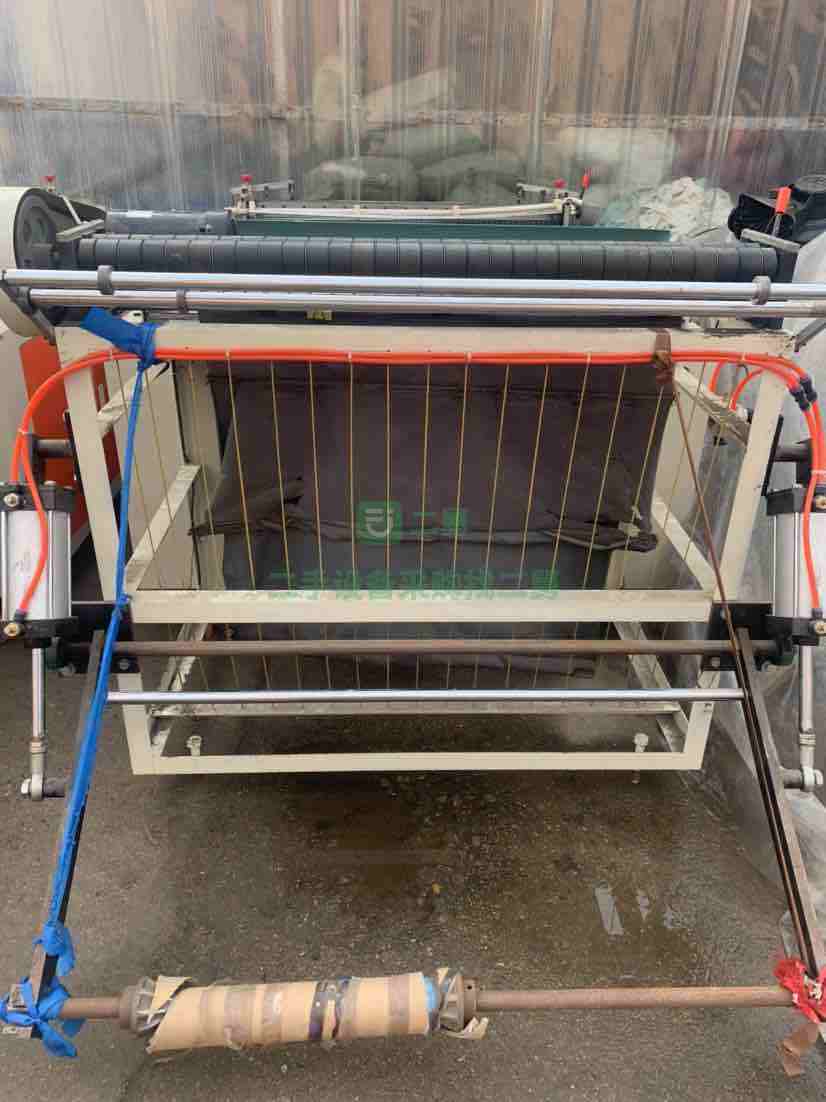 山東出售二手九成新的分切機