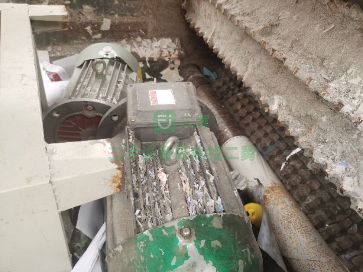 出售二手的宏鑫1000破碎機