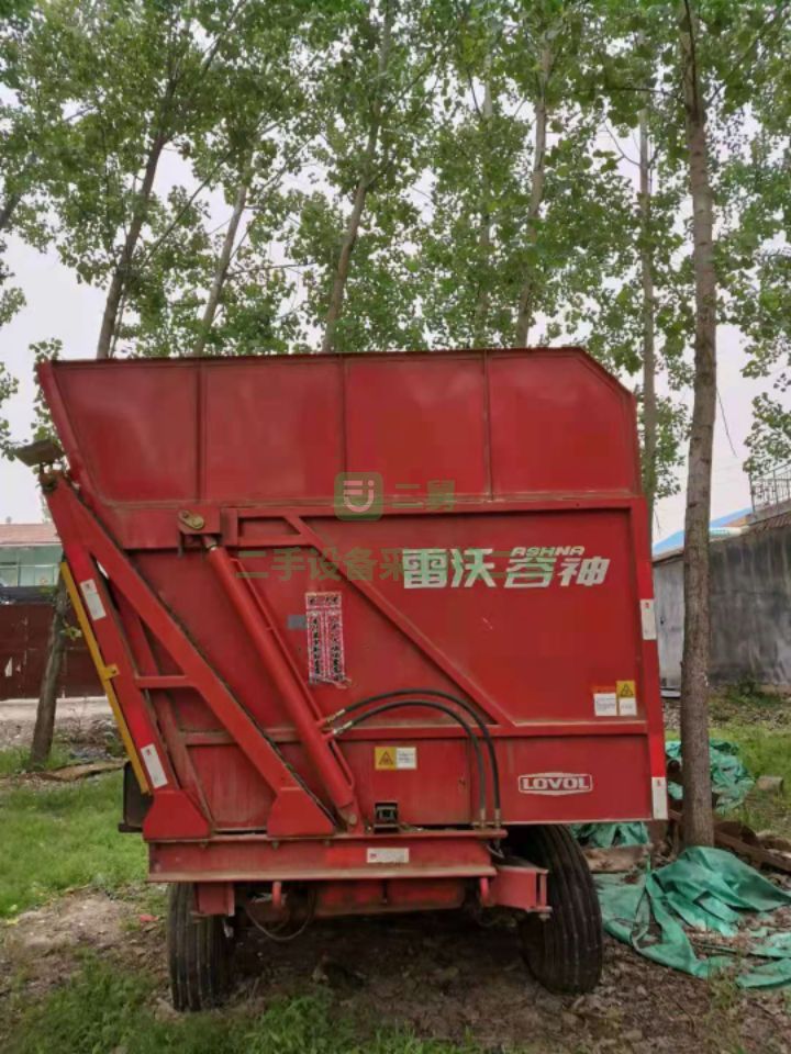 山東出售兩年的雷沃谷神CB03收割機