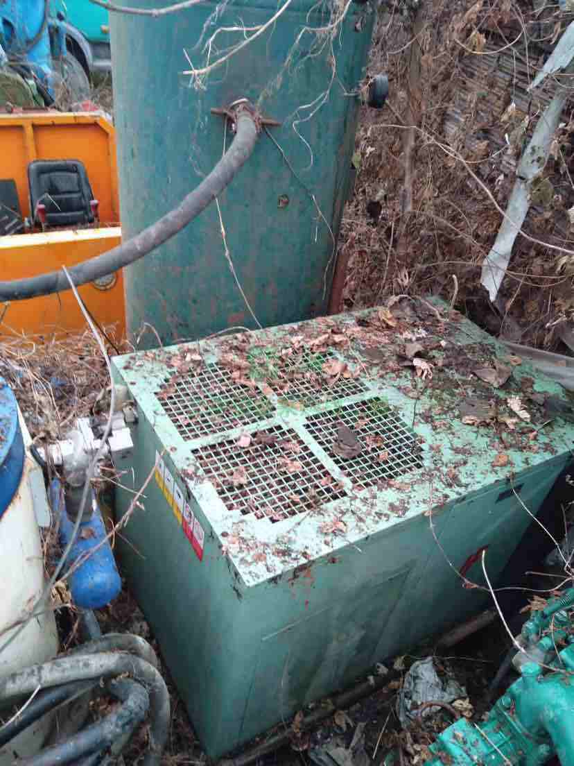 四川出售二手的噴砂機和履帶機