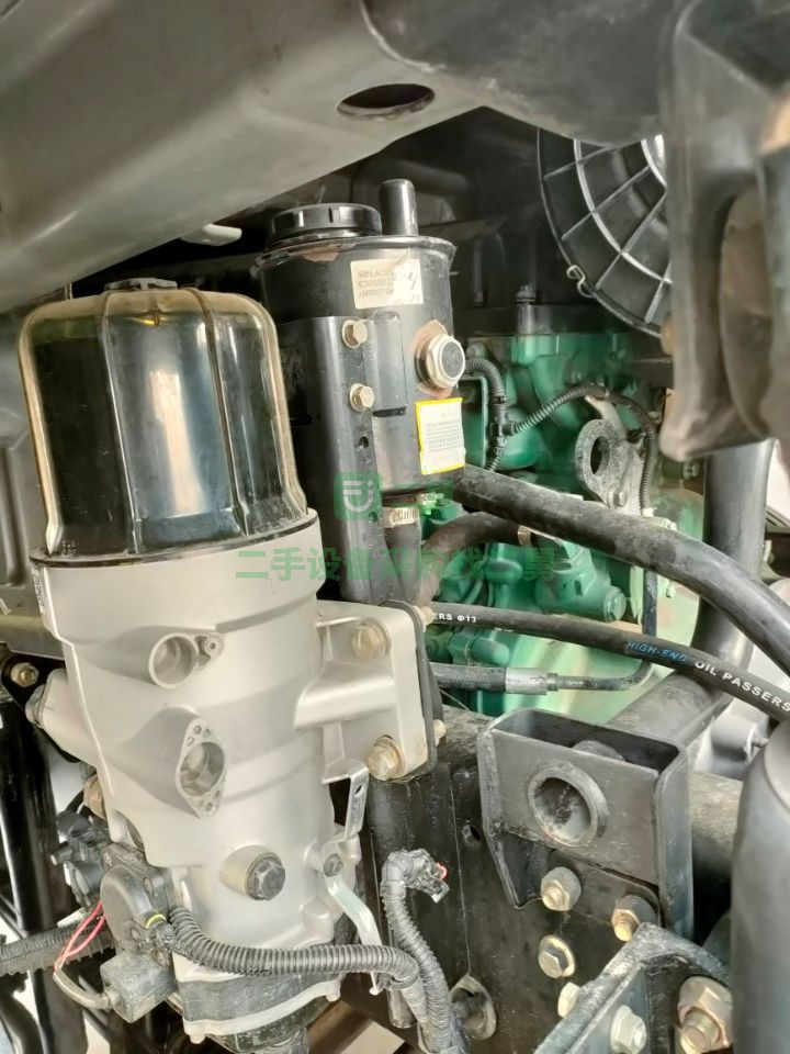 出售19年底解放J6p國五460馬力錫柴發動機牽引車