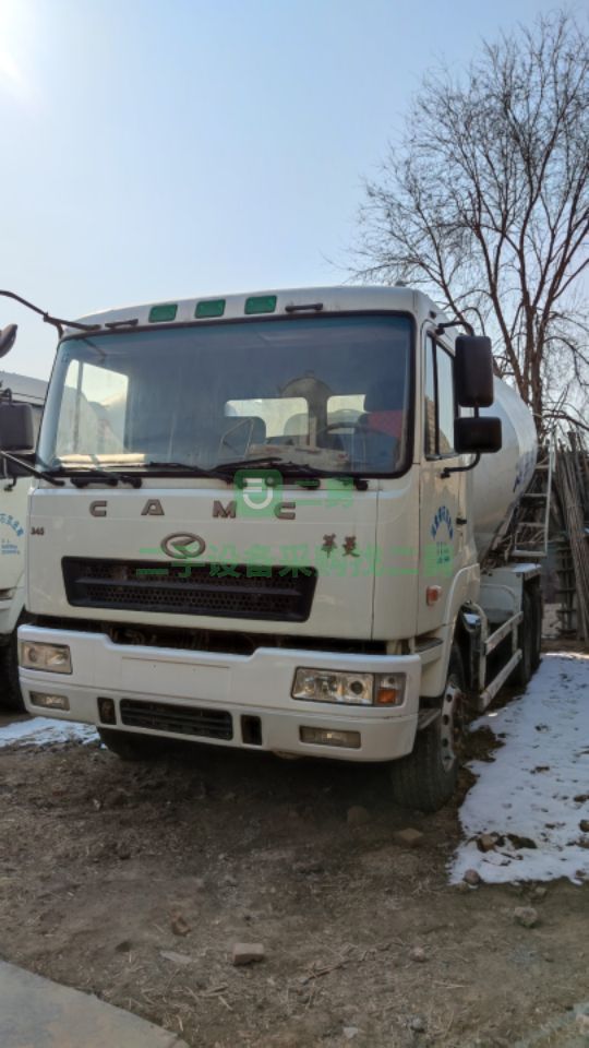 出售價錢便宜華菱星馬國五攪拌車